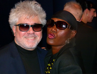 Pedro y Grace Jones